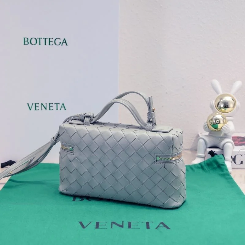 Bottega Veneta Cosmetic Bags SmoothTexture 51920