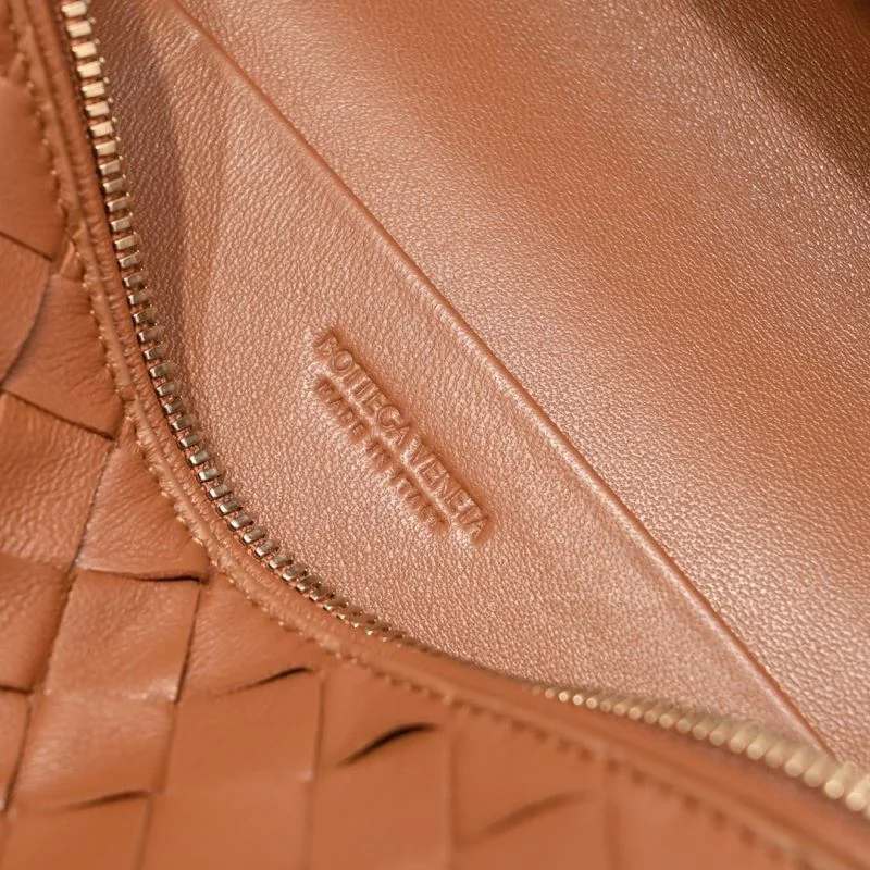 MoistureWicking Bottega Veneta Cosmetic Bags 51919