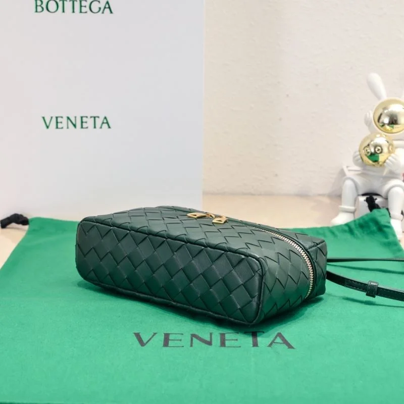 Bottega Veneta Cosmetic Bags Resilient 51918
