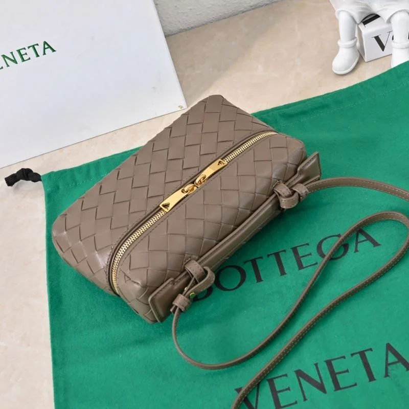Bottega Veneta Cosmetic Bags ZipUp 51915