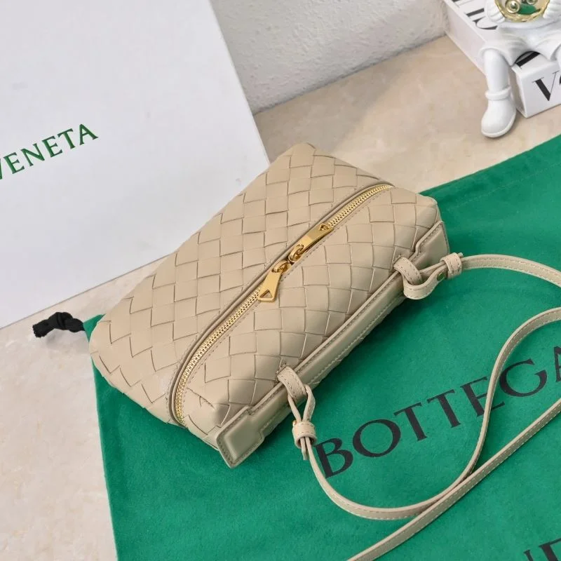 Premium Bottega Veneta Cosmetic Bags 51907