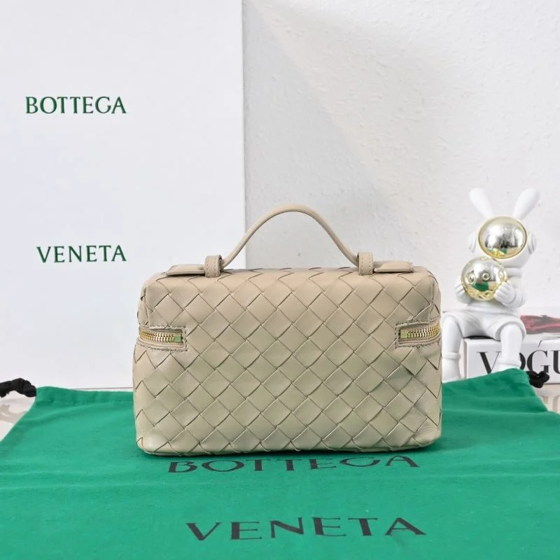 Premium Bottega Veneta Cosmetic Bags 51907