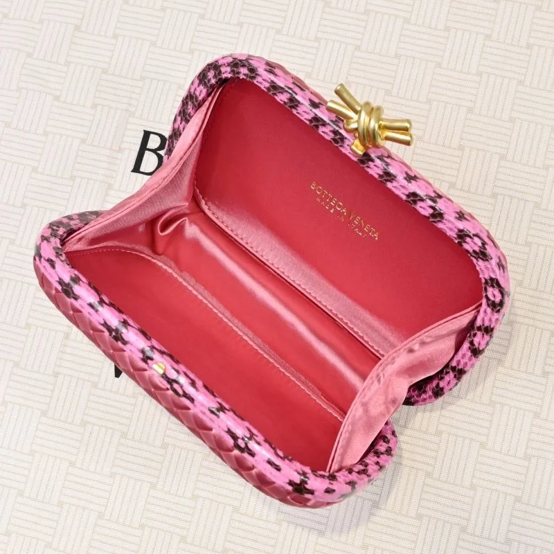 Bottega Veneta Cosmetic Bags Premium 51911