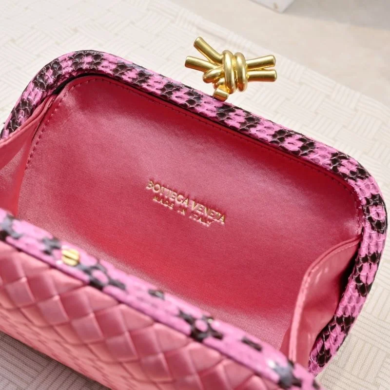 Bottega Veneta Cosmetic Bags Premium 51911