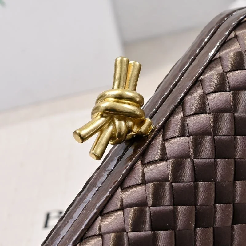 Bottega Veneta Cosmetic Bags Minimalist 51906