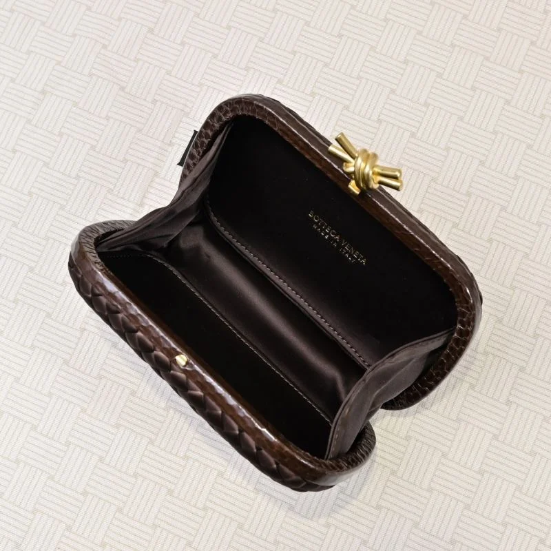 Bottega Veneta Cosmetic Bags Minimalist 51906