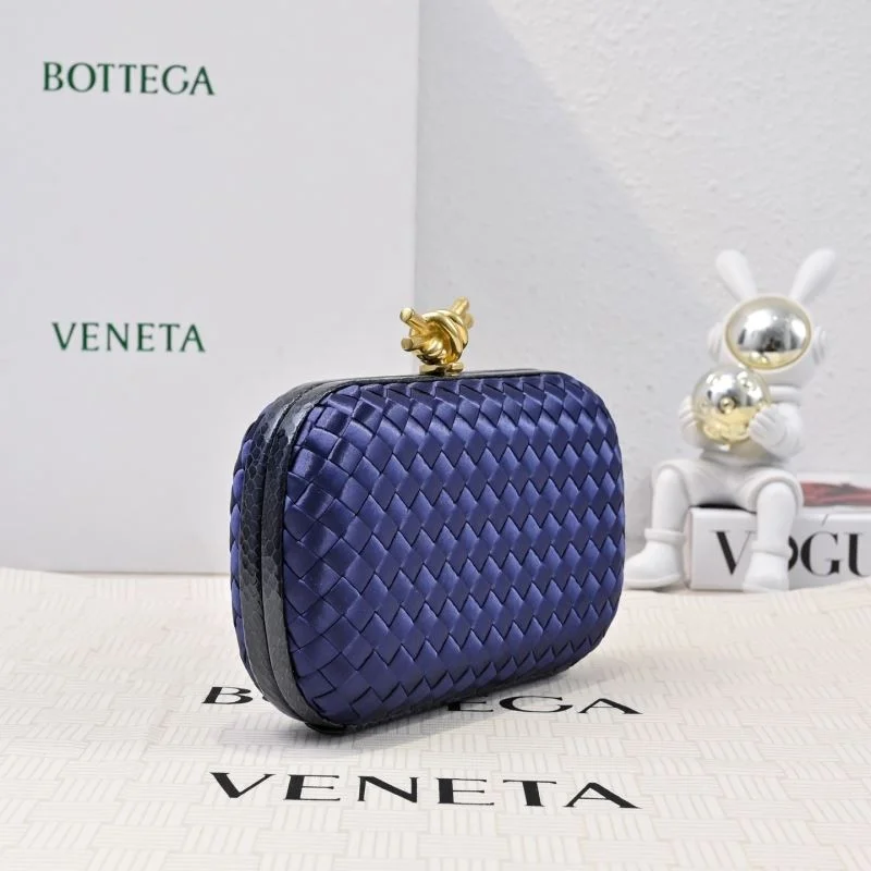 Bright Bottega Veneta Cosmetic Bags 51908