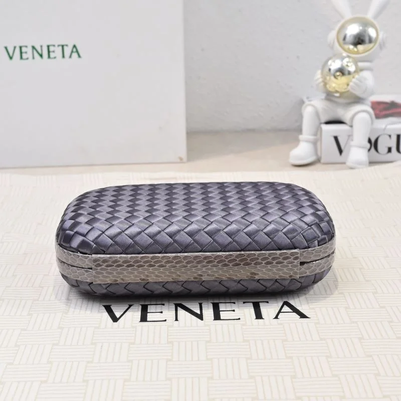 Versatile Bottega Veneta Cosmetic Bags 51901