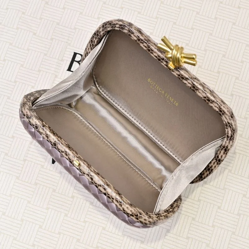 Bottega Veneta Cosmetic Bags ZeroBulk 51902