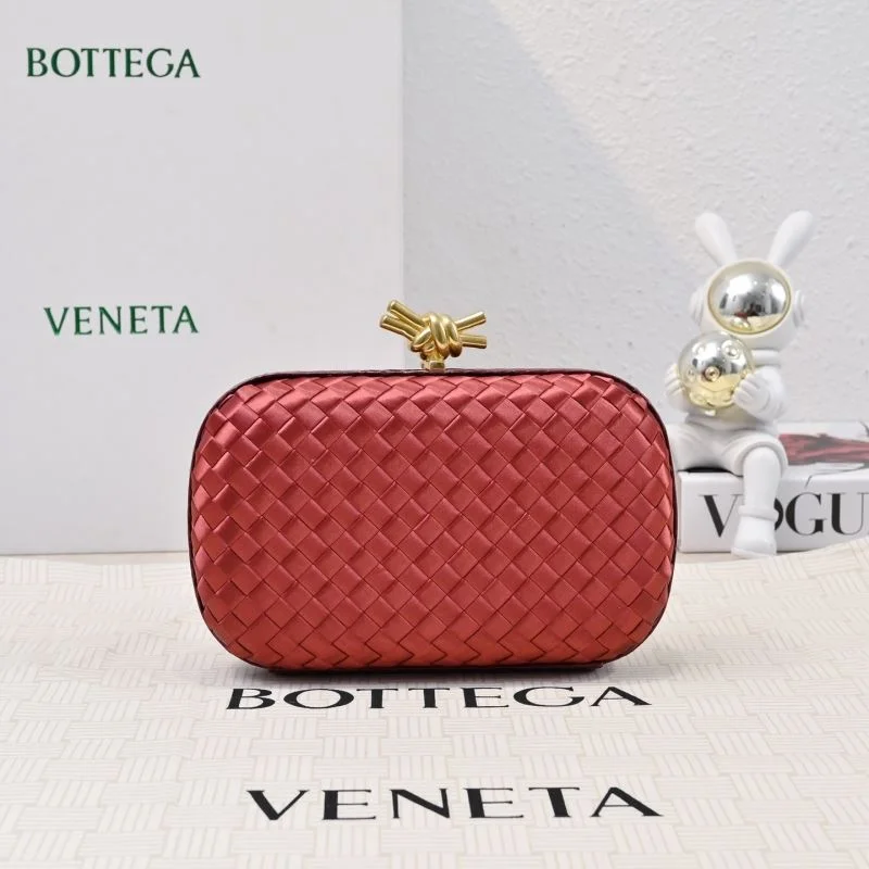 Refined Bottega Veneta Cosmetic Bags 51898