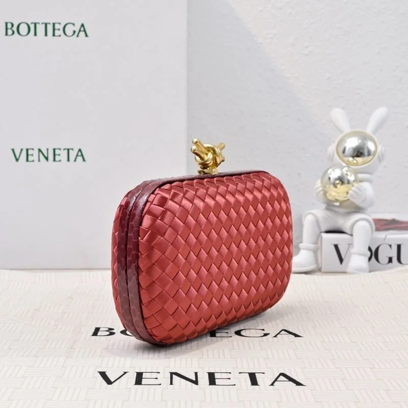Refined Bottega Veneta Cosmetic Bags 51898