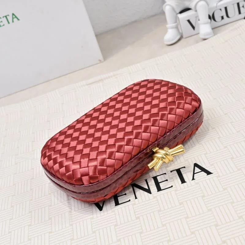 Refined Bottega Veneta Cosmetic Bags 51898
