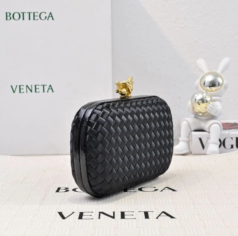 Bottega Veneta Cosmetic Bags Unique 51895