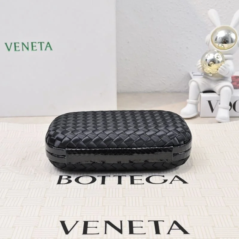 Bottega Veneta Cosmetic Bags Elegant 51942