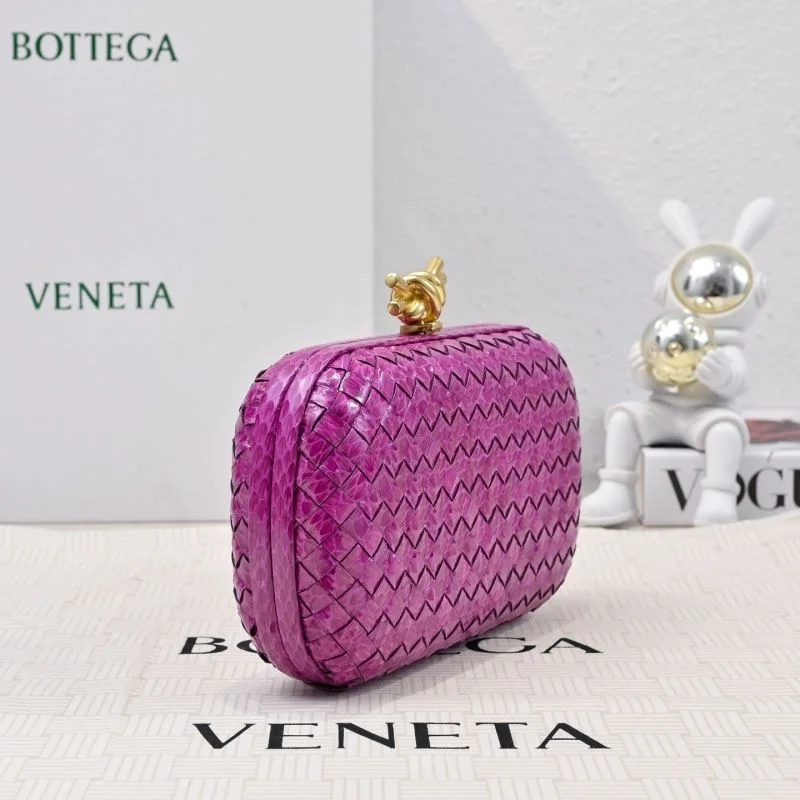 Bottega Veneta Cosmetic Bags EyeCatching 51897