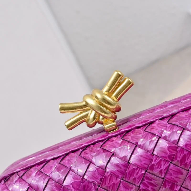Bottega Veneta Cosmetic Bags EyeCatching 51897