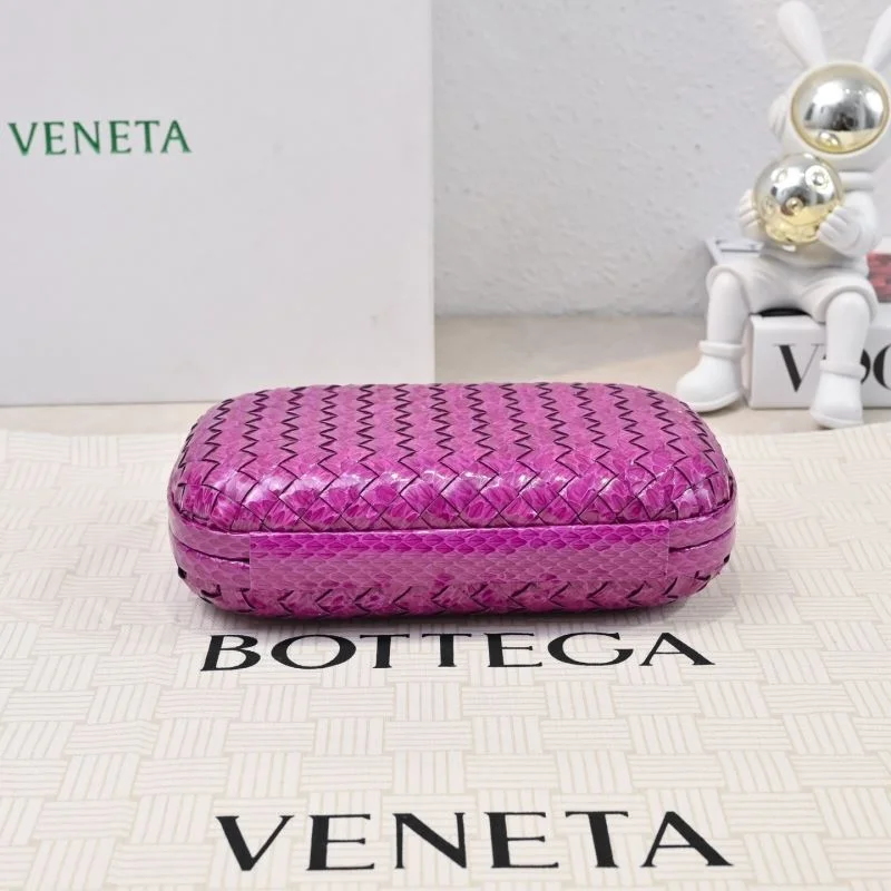 Bottega Veneta Cosmetic Bags EyeCatching 51897