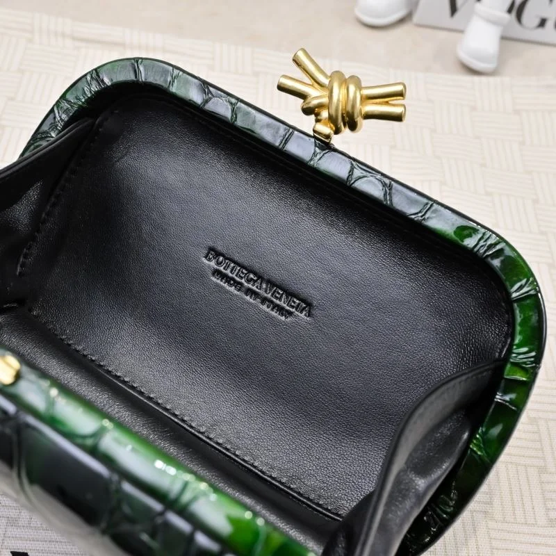 Bottega Veneta Cosmetic Bags EasyCare 51943