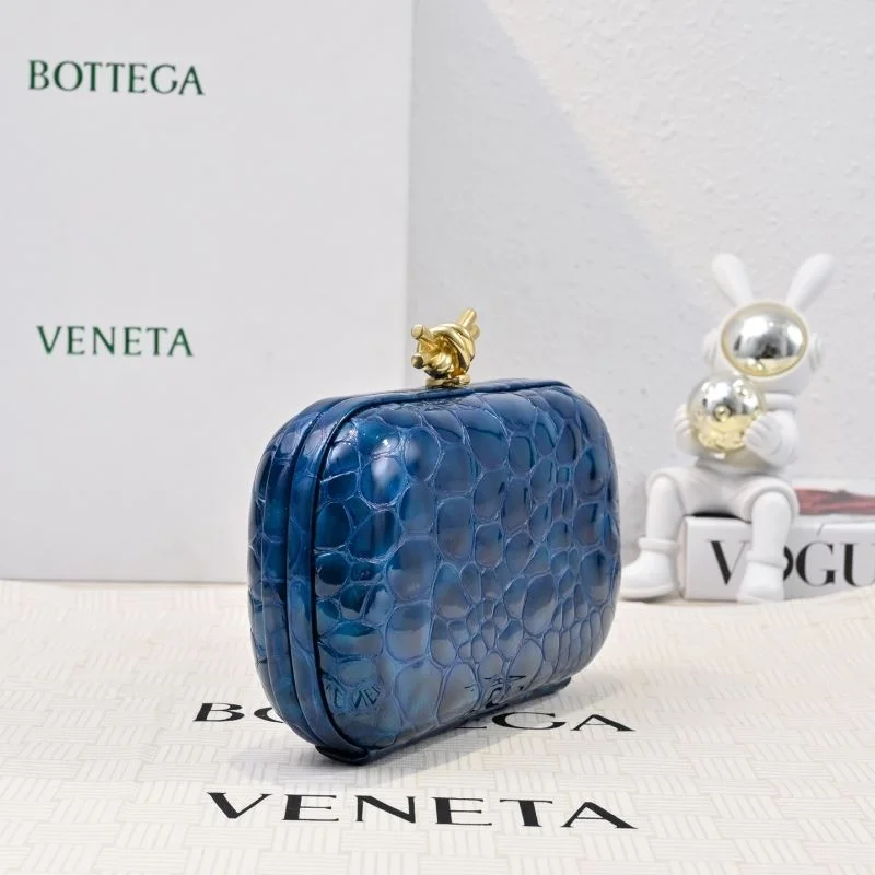 Bottega Veneta Cosmetic Bags Functional 51887
