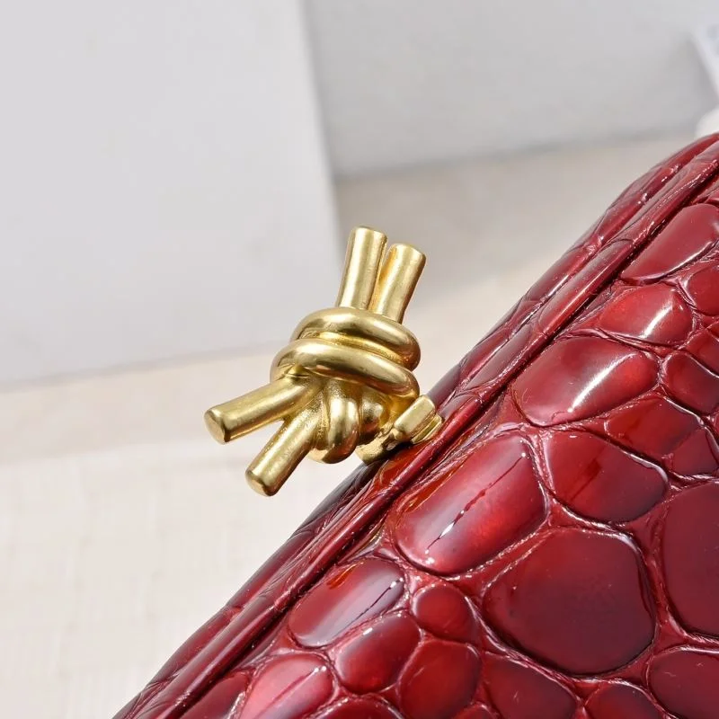 UrbanStyle Bottega Veneta Cosmetic Bags 51885