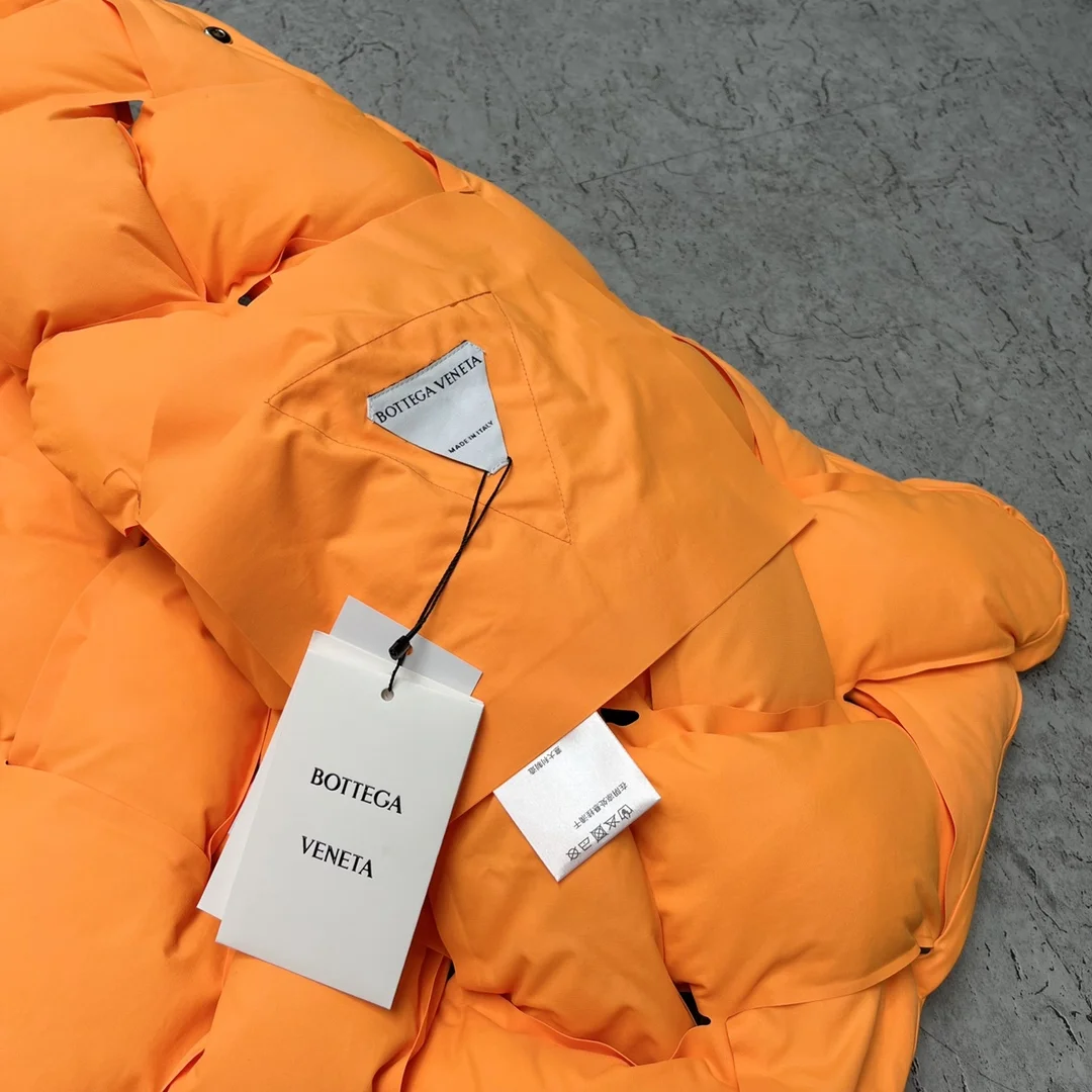Bottega Veneta Down Jackets NewStyle 165476