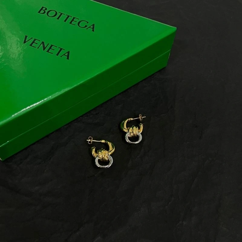Sleek Bottega Veneta Earrings 213131