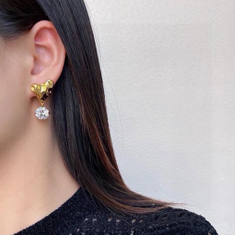 Premium Bottega Veneta Earrings 210176