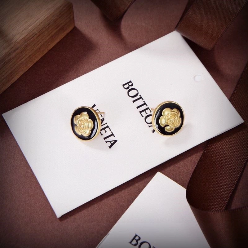 Bottega Veneta Earrings Trendsetting 209465