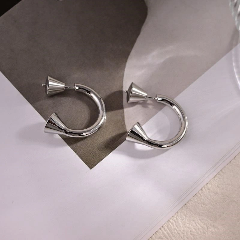 UrbanChic Bottega Veneta Earrings 208879