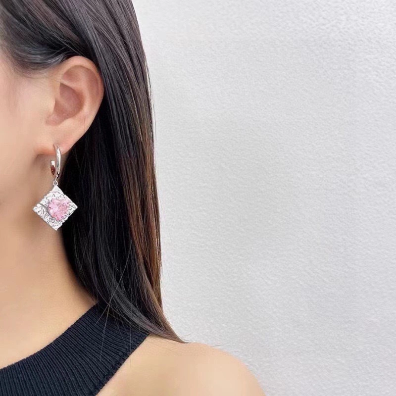 Bottega Veneta Earrings Trendsetting 208186
