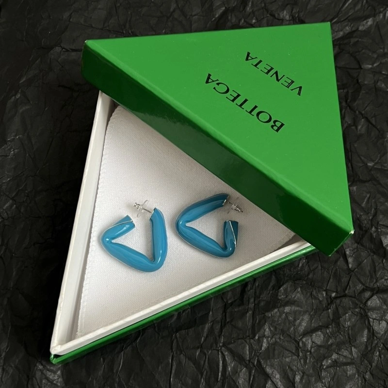 Bottega Veneta Earrings Lightweight 208181