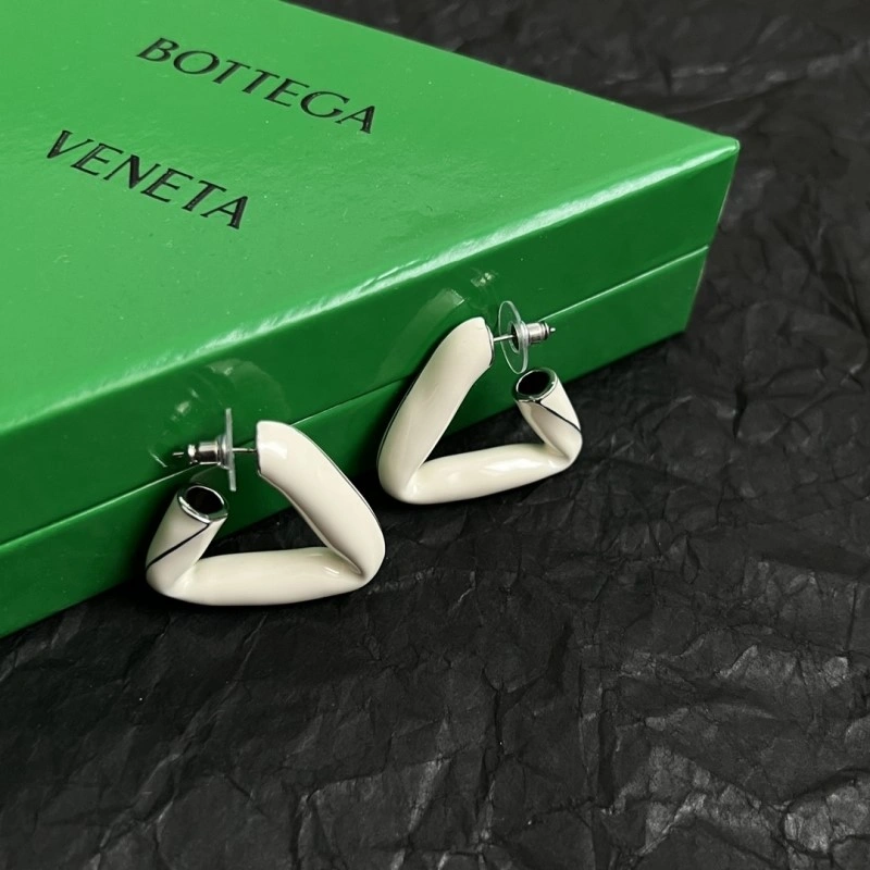 Bottega Veneta Earrings Lightweight 208181