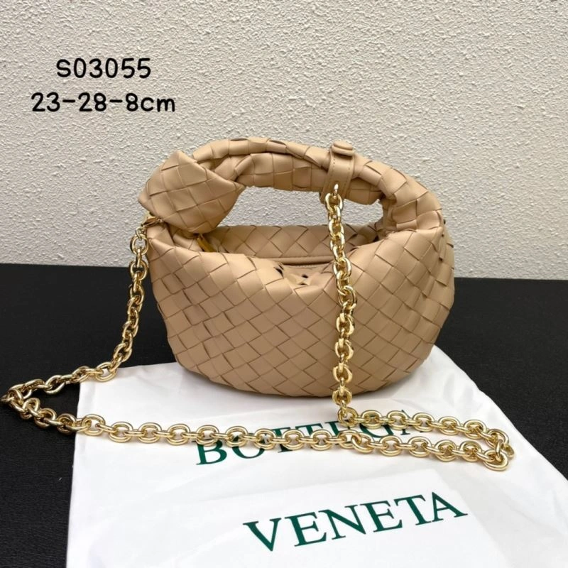 Bottega Veneta Hobo Bags Resilient 84749