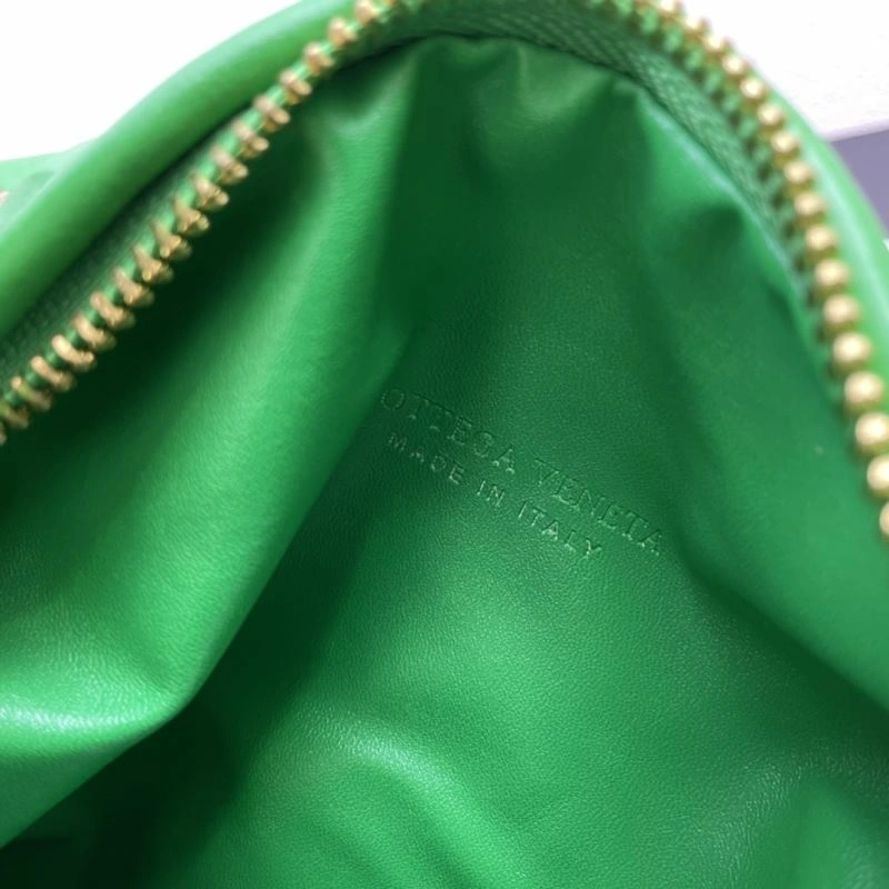 Bottega Veneta Hobo Bags EyeCatching 84729