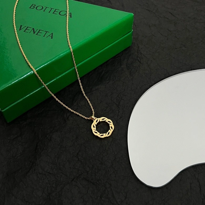 Seasonal Bottega Veneta Necklaces 212682