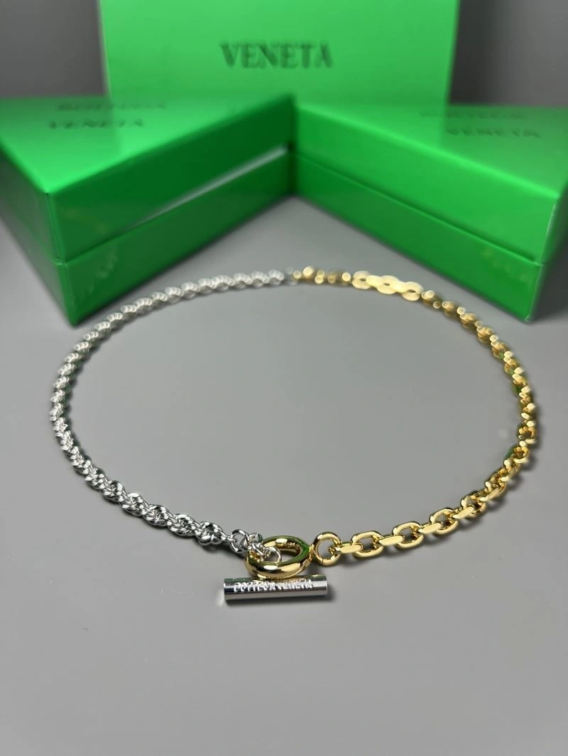 Seasonal Bottega Veneta Necklaces 212443