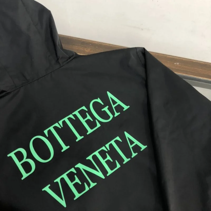 Bottega Veneta Outwear Effortless 164338