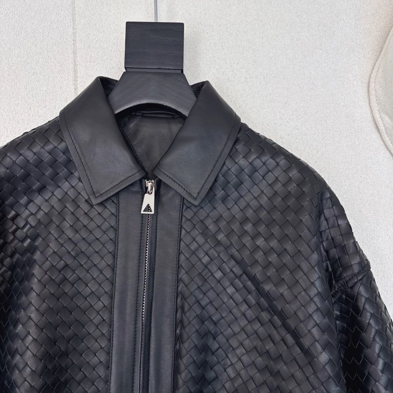 Bottega Veneta Outwear Flexible 151952