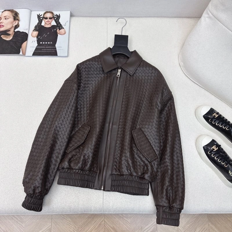Casual Bottega Veneta Outwear 151954