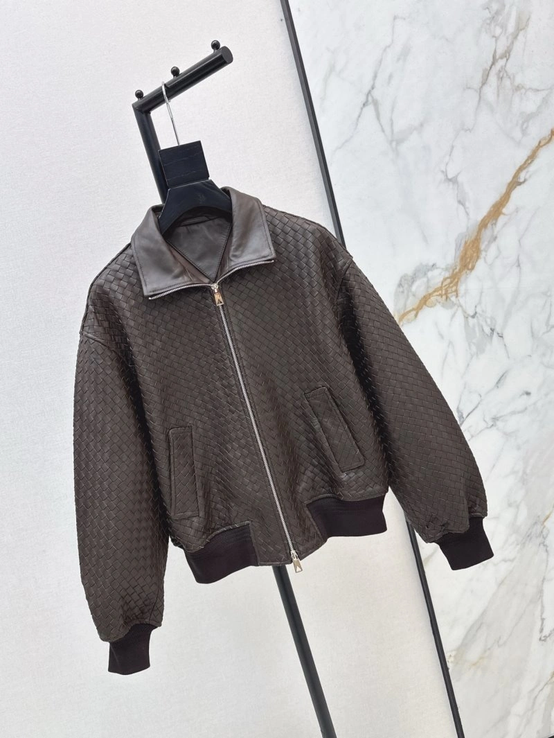 Modern Bottega Veneta Outwear 149973