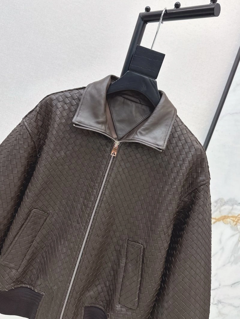 Modern Bottega Veneta Outwear 149973