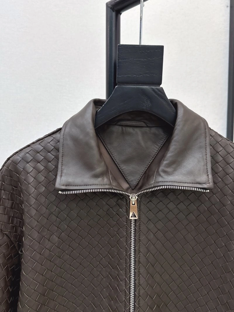 Modern Bottega Veneta Outwear 149973
