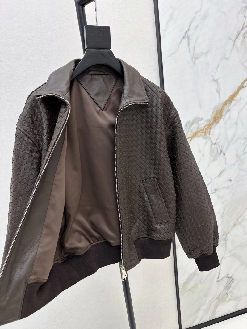 Modern Bottega Veneta Outwear 149973