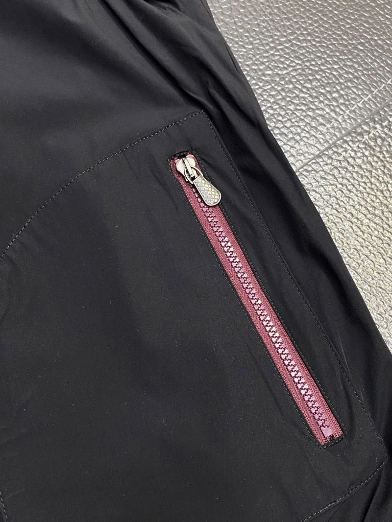 TechFriendly Bottega Veneta Outwear 160917