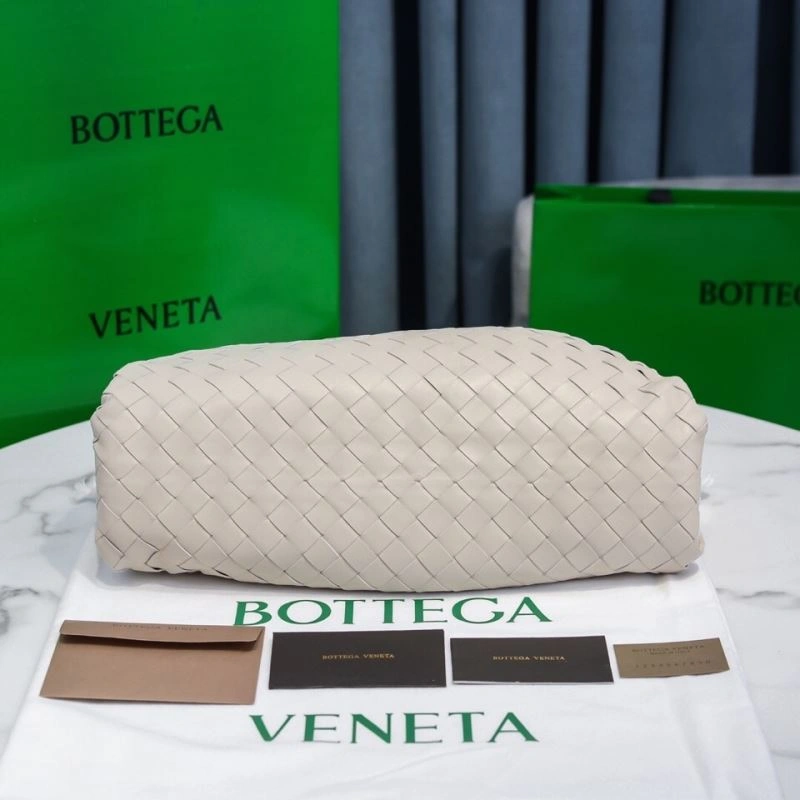 Timeless Bottega Veneta Pouch Clutch Bags 68113