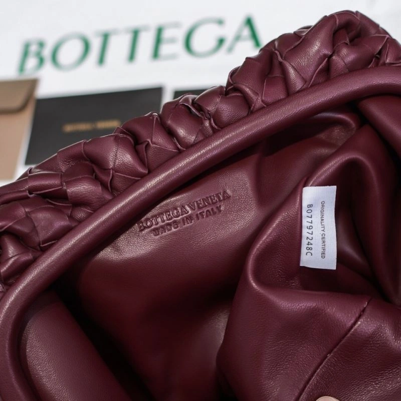 OdorResistant Bottega Veneta Pouch Clutch Bags 68119