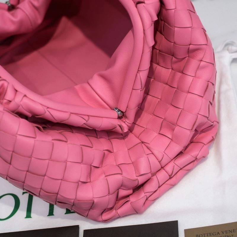 StreetReady Bottega Veneta Pouch Clutch Bags 68112
