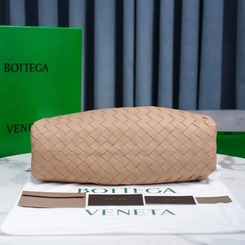 Bottega Veneta Pouch Clutch Bags Attractive 68116