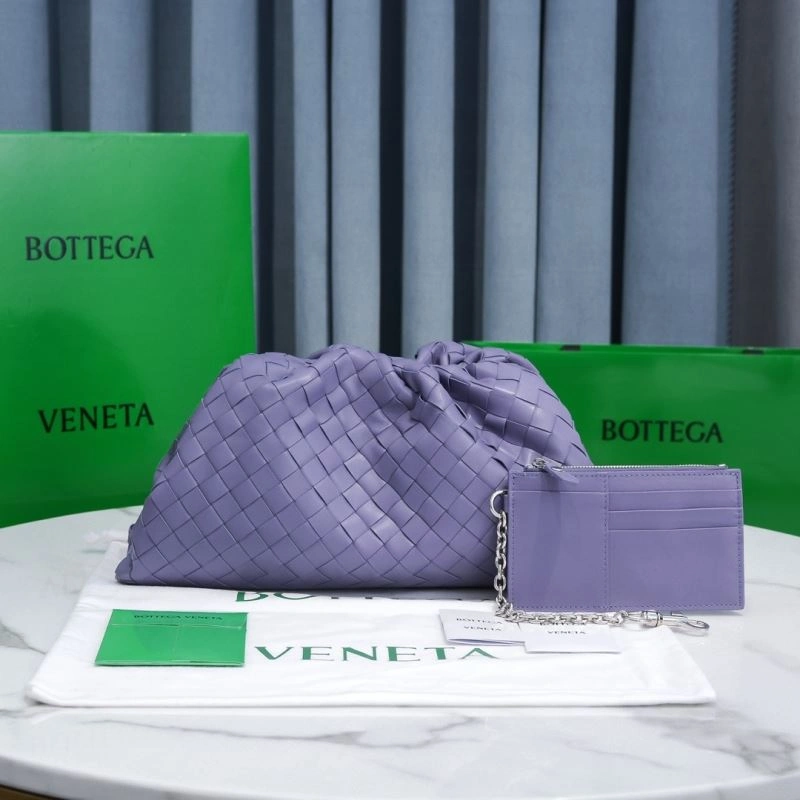Bottega Veneta Pouch Clutch Bags Versatile 68109