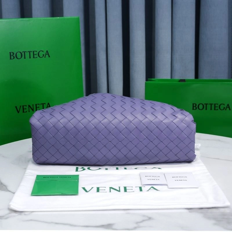 Bottega Veneta Pouch Clutch Bags Versatile 68109